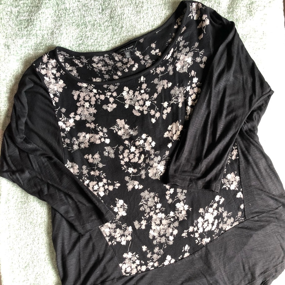 EUC- Lucky Brand Top